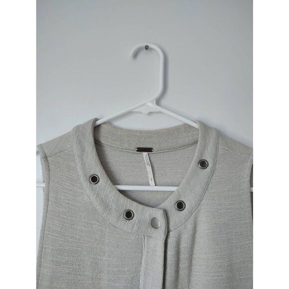 Free People Women's Size Small Gray Knit Snap Button Sweater Side Zippers - Picture 7 of 11